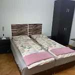 Sunny 2-bedrooms Várna