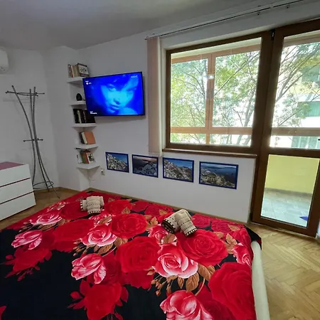 דירה Sunny 2-bedrooms *