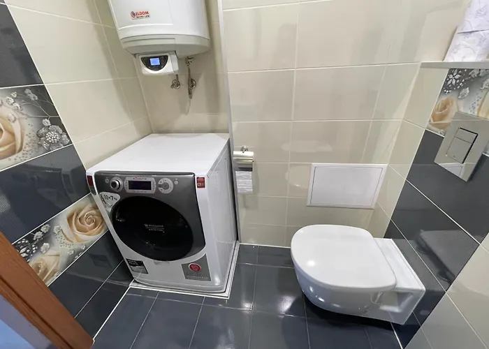 Sunny 2-bedrooms 아파트